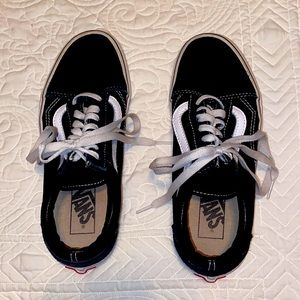 Black Vans